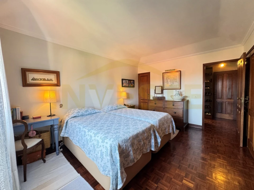 Apartamento T4 para Venda em Cascais e Estoril Foto 22