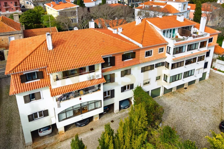 Apartamento T4 para Venda em Cascais e Estoril Foto 34