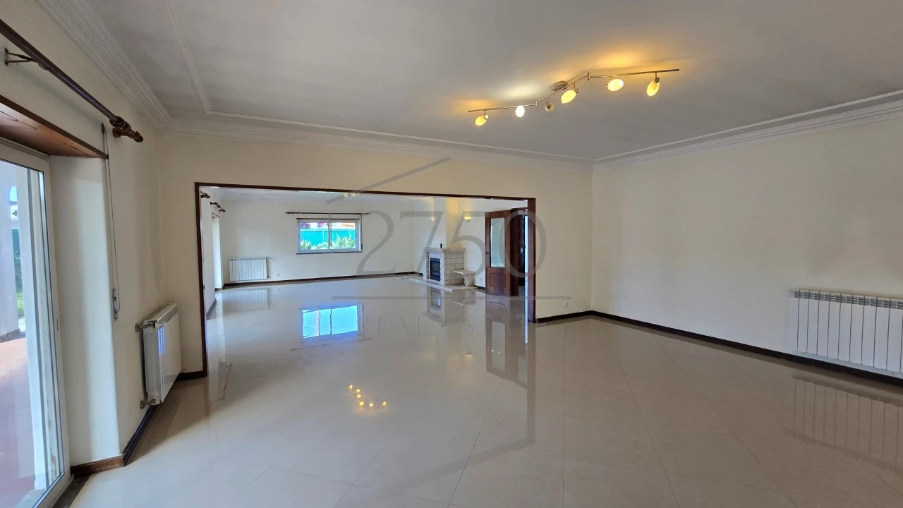 Moradia T5 para Arrendamento em Cascais e Estoril Foto 8