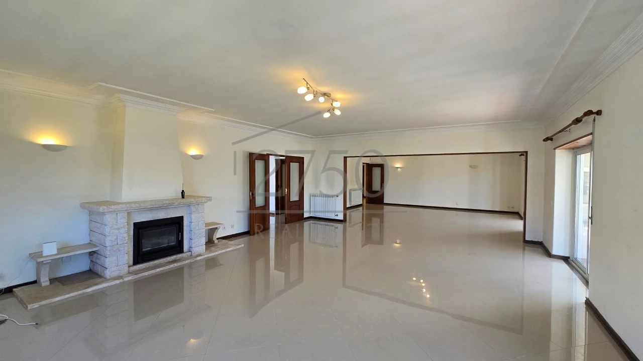 Moradia T5 para Arrendamento em Cascais e Estoril Foto 7