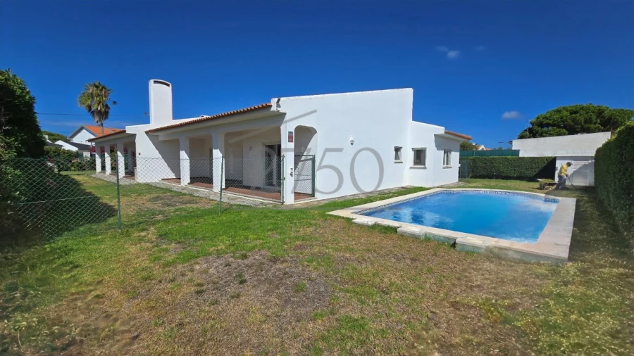 Moradia T5 para Arrendamento em Cascais e Estoril Foto 1