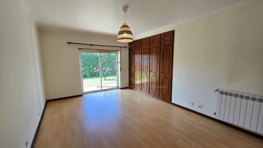 Moradia T5 para Arrendamento em Cascais e Estoril Foto 22