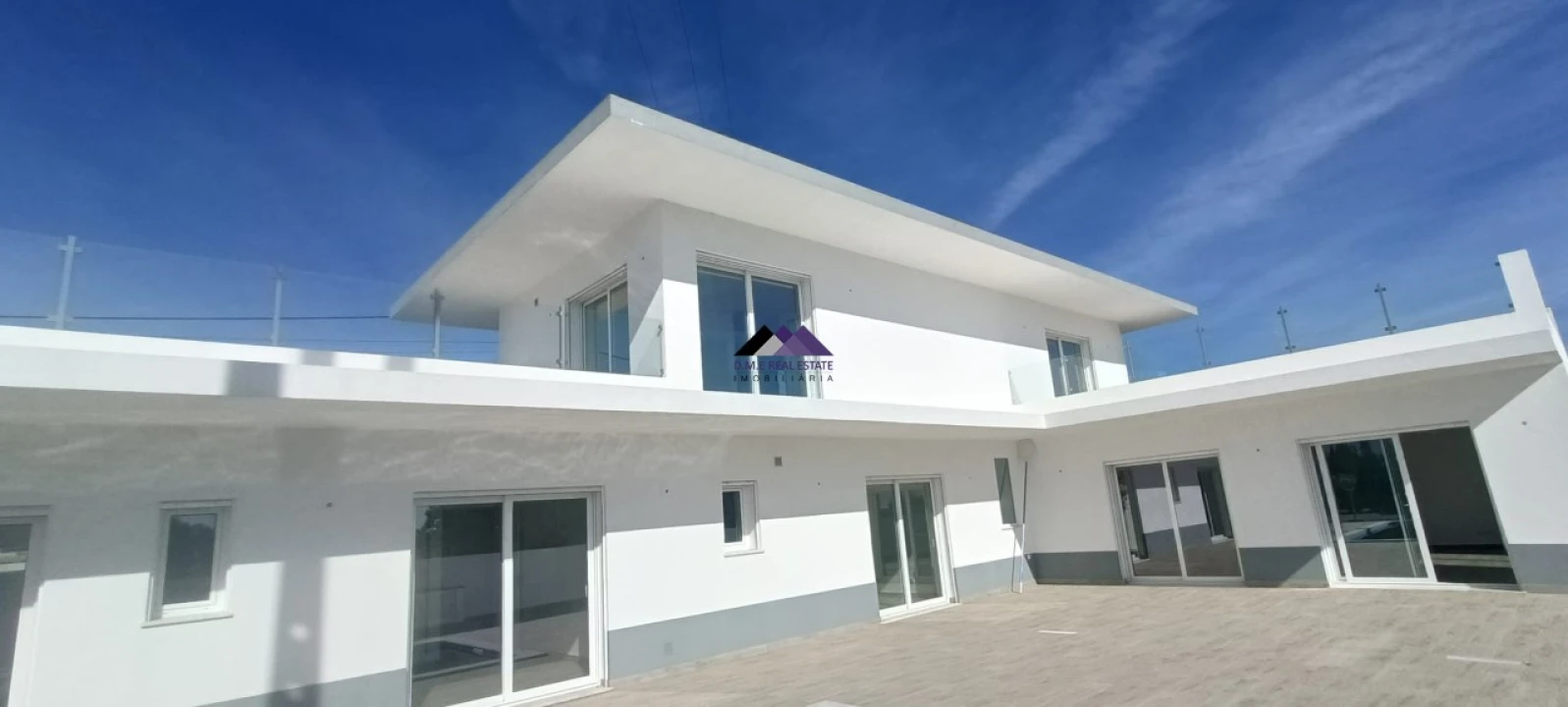 Moradia T4 para Venda em Altura Foto 2