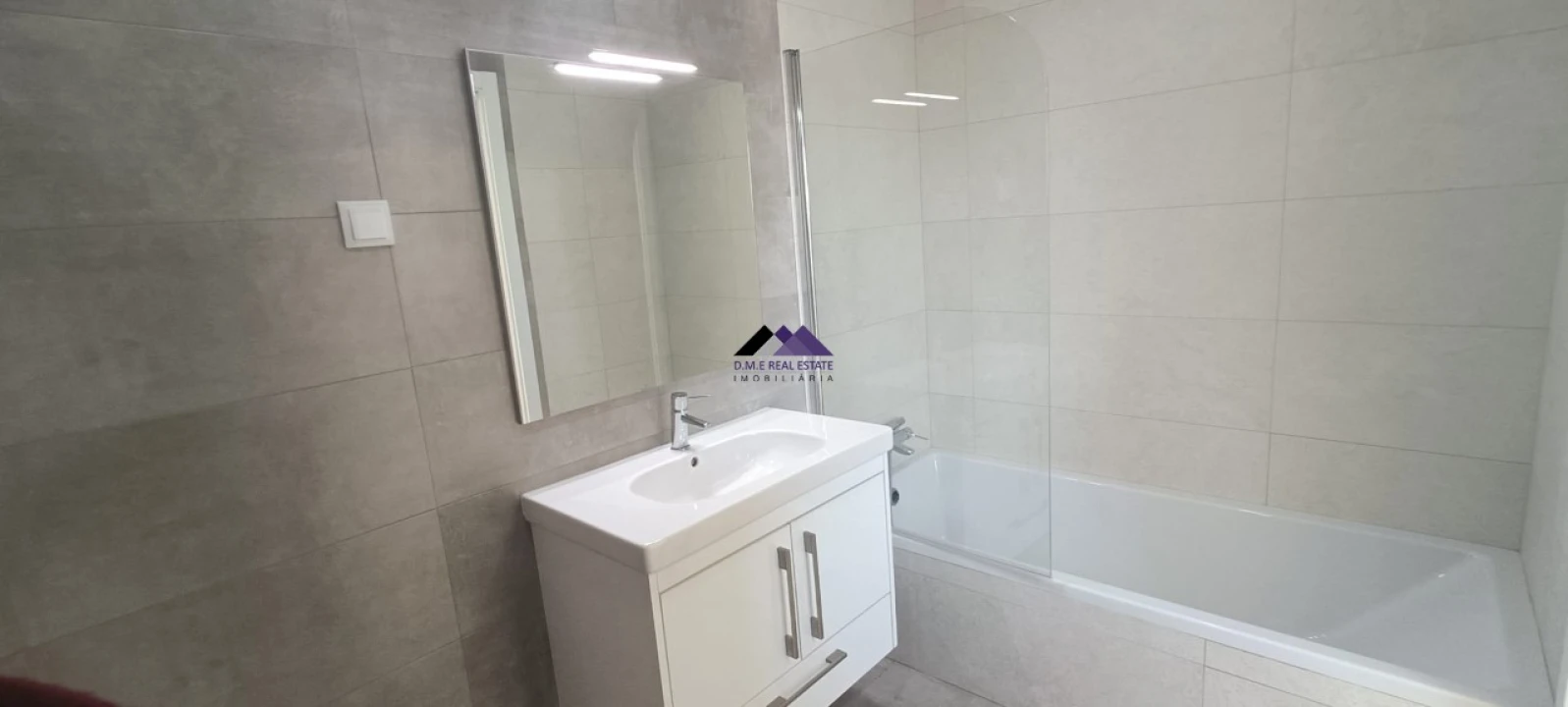 Moradia T4 para Venda em Altura Foto 33