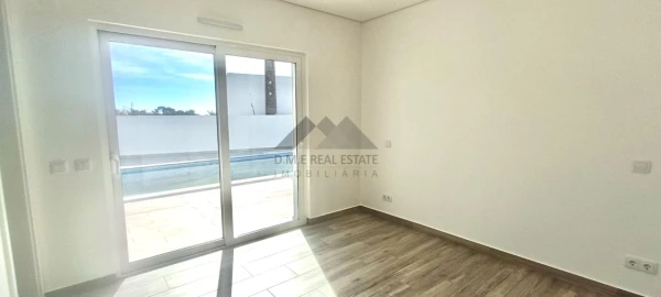 Moradia T4 para Venda em Altura