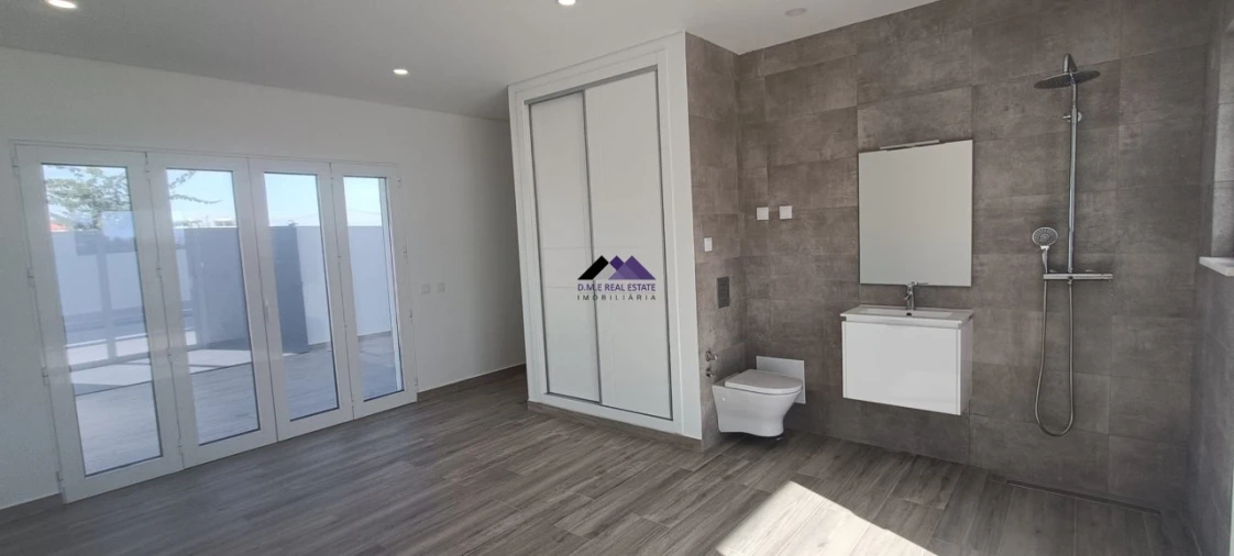 Moradia T4 para Venda em Altura Foto 39