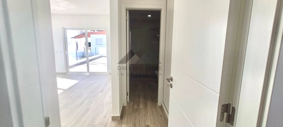 Moradia T4 para Venda em Altura Foto 43