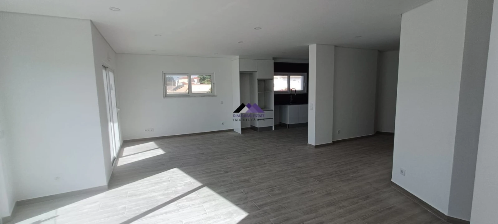 Apartamento T3 para Venda em Altura Foto 3