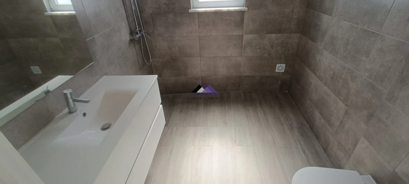 Apartamento T3 para Venda em Altura Foto 9