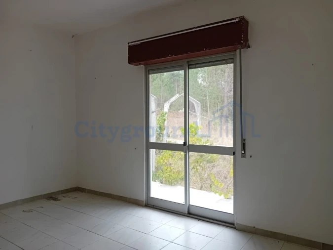 Moradia T3 para Venda em Rio de Couros e Casal dos Bernardos Foto 4