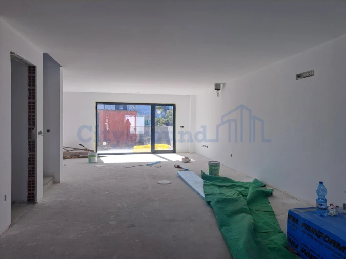 Moradia T4 para Venda em Marrazes e Barosa Foto 14