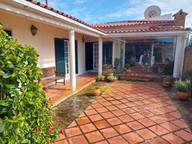 Moradia T3 para Venda em São João das Lampas e Terrugem Foto 3