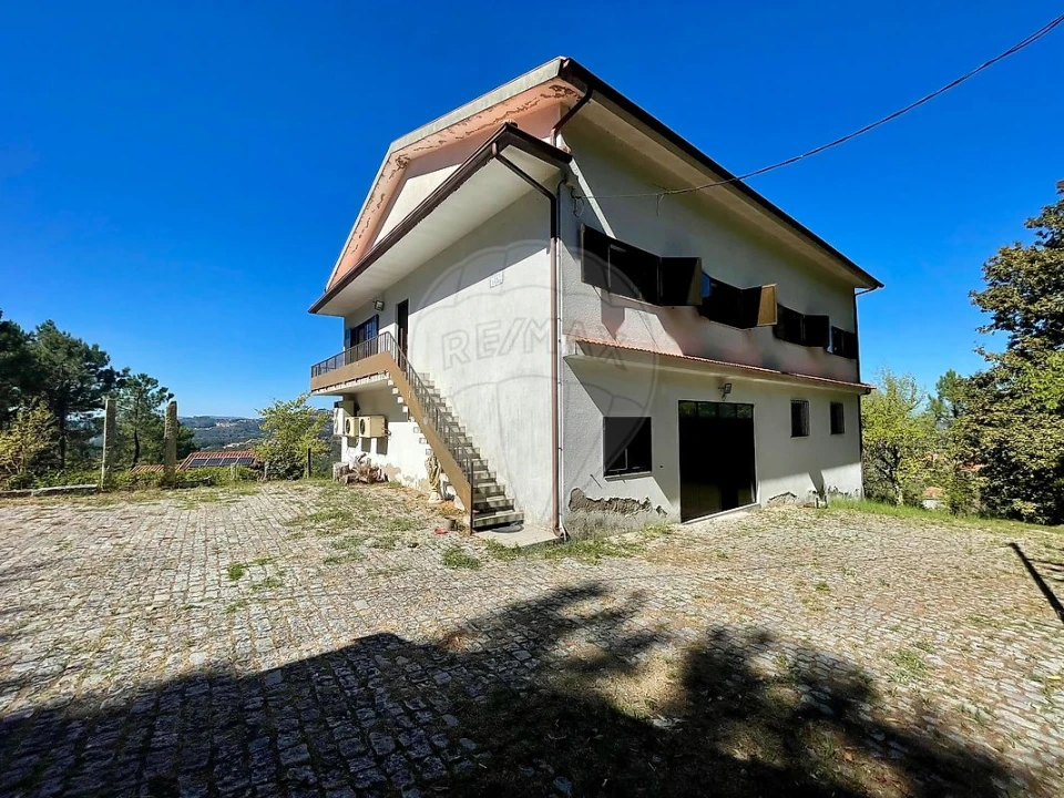 Quinta T4 para Venda em Várzea, Aliviada e Folhada Foto 3