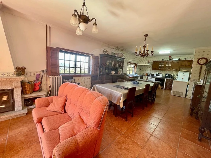 Quinta T4 para Venda em Várzea, Aliviada e Folhada Foto 5