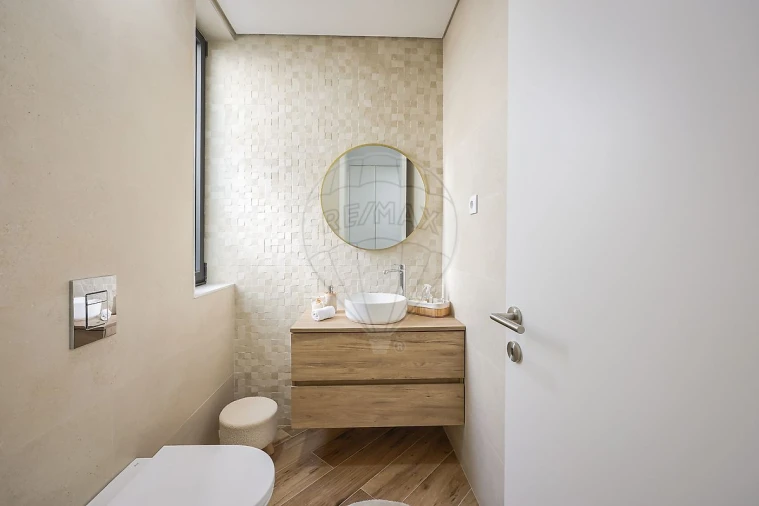 Moradia T2 para Venda em Romariz Foto 13