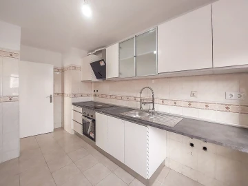Apartamento T2 para Venda em Algueirão-Mem Martins