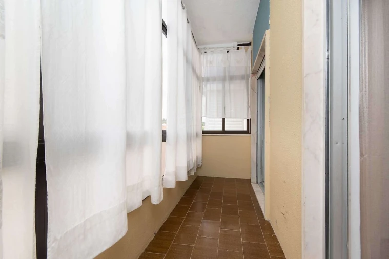 Apartamento T2 para Venda em Póvoa de Santa Iria e Forte da Casa Foto 9