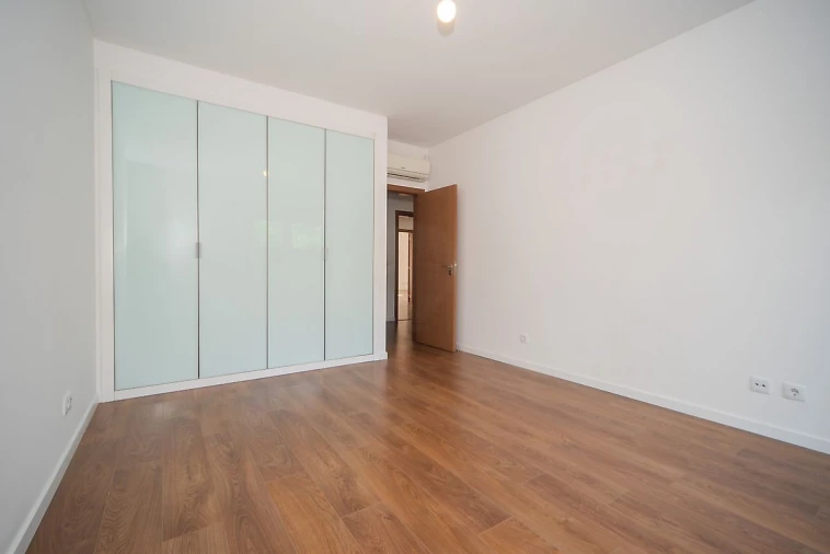 Apartamento T3 para Arrendamento em Alverca do Ribatejo e Sobralinho Foto 33