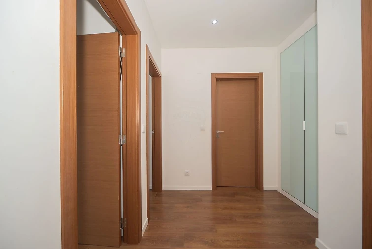 Apartamento T3 para Arrendamento em Alverca do Ribatejo e Sobralinho Foto 36