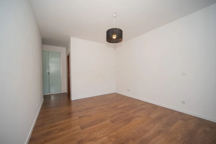 Apartamento T3 para Arrendamento em Alverca do Ribatejo e Sobralinho Foto 26