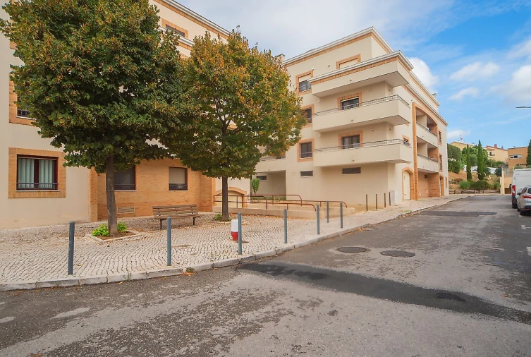 Apartamento T3 para Arrendamento em Alverca do Ribatejo e Sobralinho Foto 2