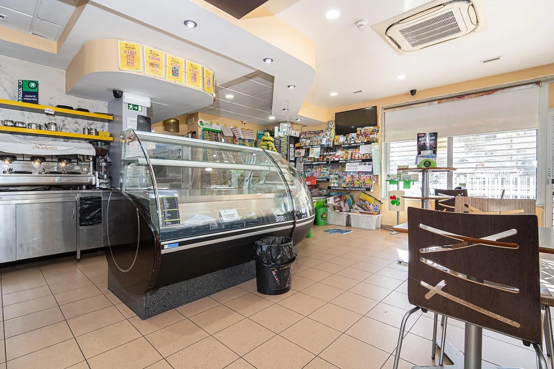 Negócio para Venda em Carregado e Cadafais Foto 7