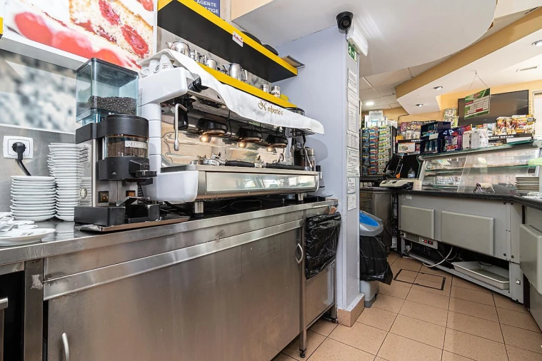 Negócio para Venda em Carregado e Cadafais Foto 22