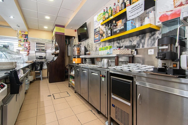 Negócio para Venda em Carregado e Cadafais Foto 9