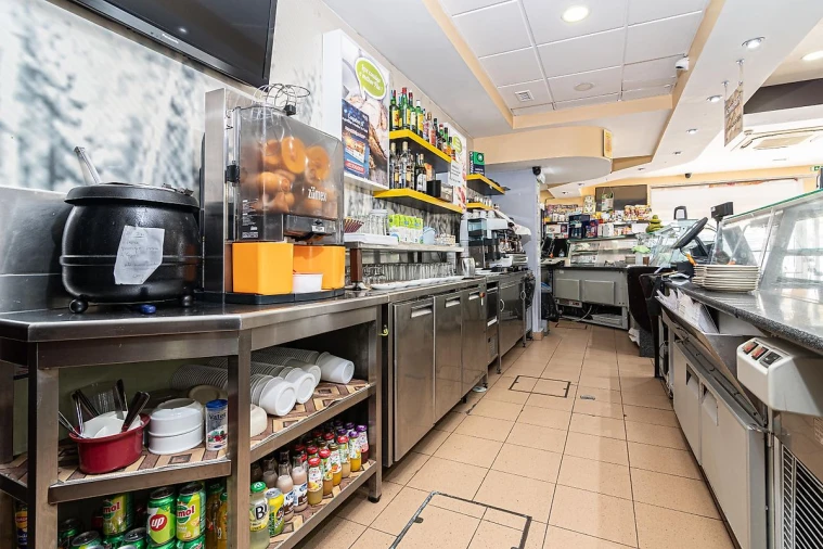 Negócio para Venda em Carregado e Cadafais Foto 11