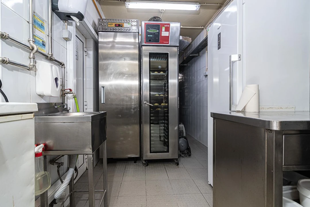 Negócio para Venda em Carregado e Cadafais Foto 32