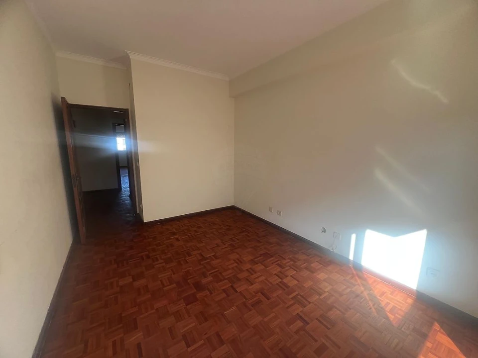 Apartamento T3 para Venda em Espinho Foto 17