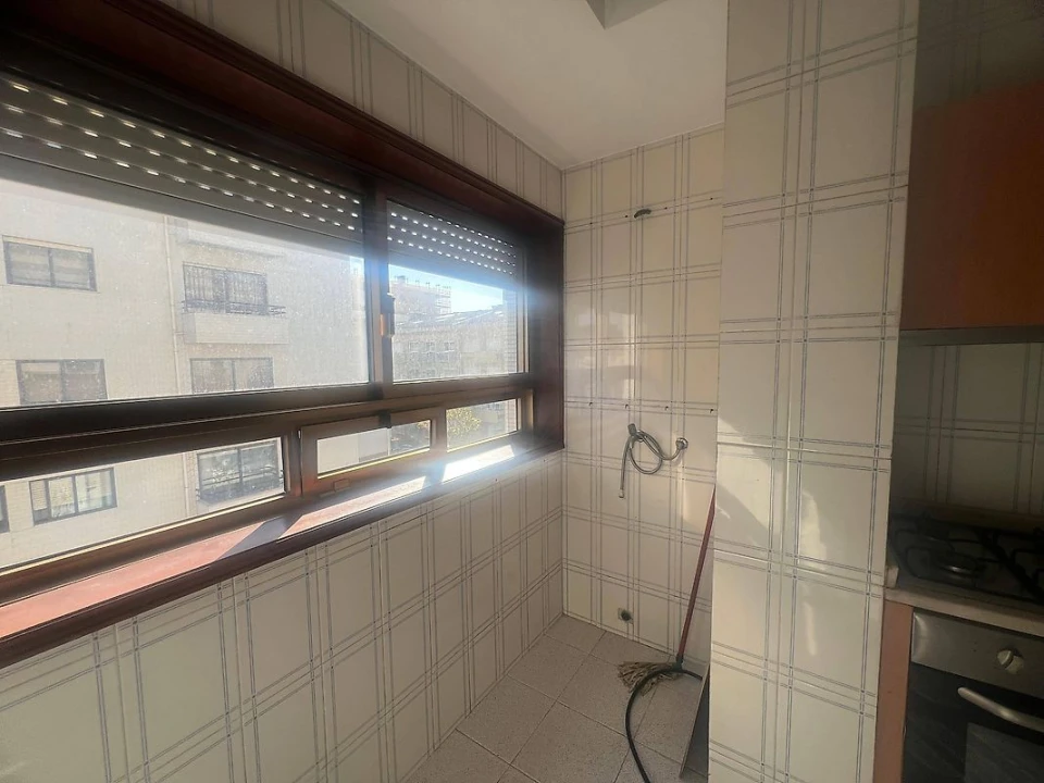 Apartamento T3 para Venda em Espinho Foto 10