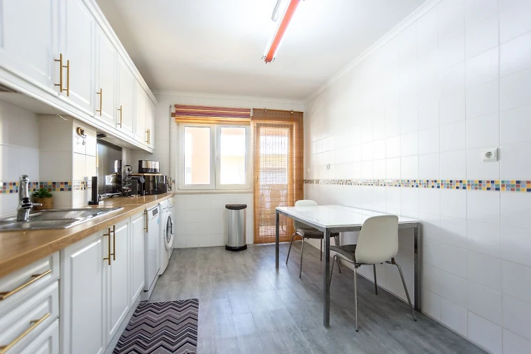 Apartamento T3 para Venda em Quinta do Anjo Foto 15