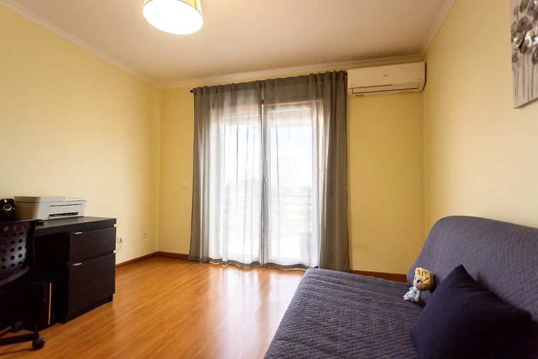 Apartamento T3 para Venda em Quinta do Anjo Foto 29