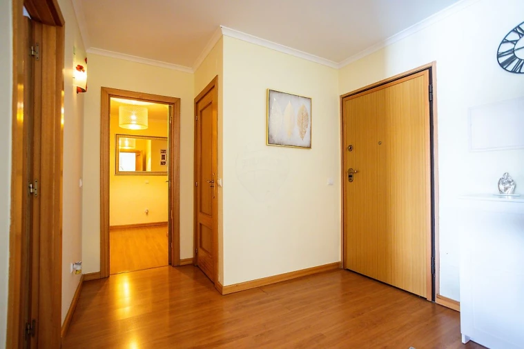 Apartamento T3 para Venda em Quinta do Anjo Foto 10