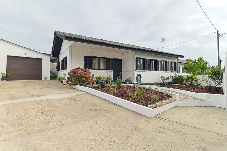 Moradia T3 para Venda em Tavarede