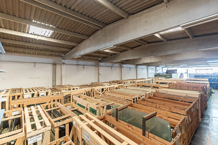 Armazém para Venda em Serzedo e Perosinho Foto 6