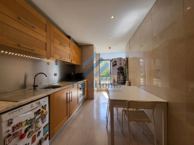 Apartamento T3 para Venda em Alcabideche Foto 2