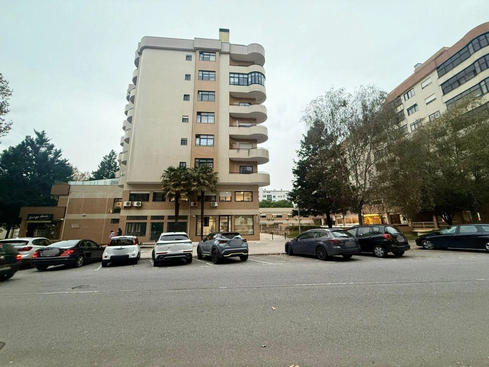 Apartamento T4 para Venda em São Vitor (Braga) Foto 1