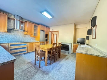 Moradia T3 para Venda em Prado (São Miguel)