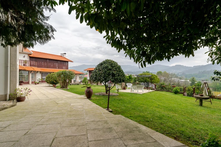 Moradia T5 para Venda em Prado (São Miguel) Foto 5