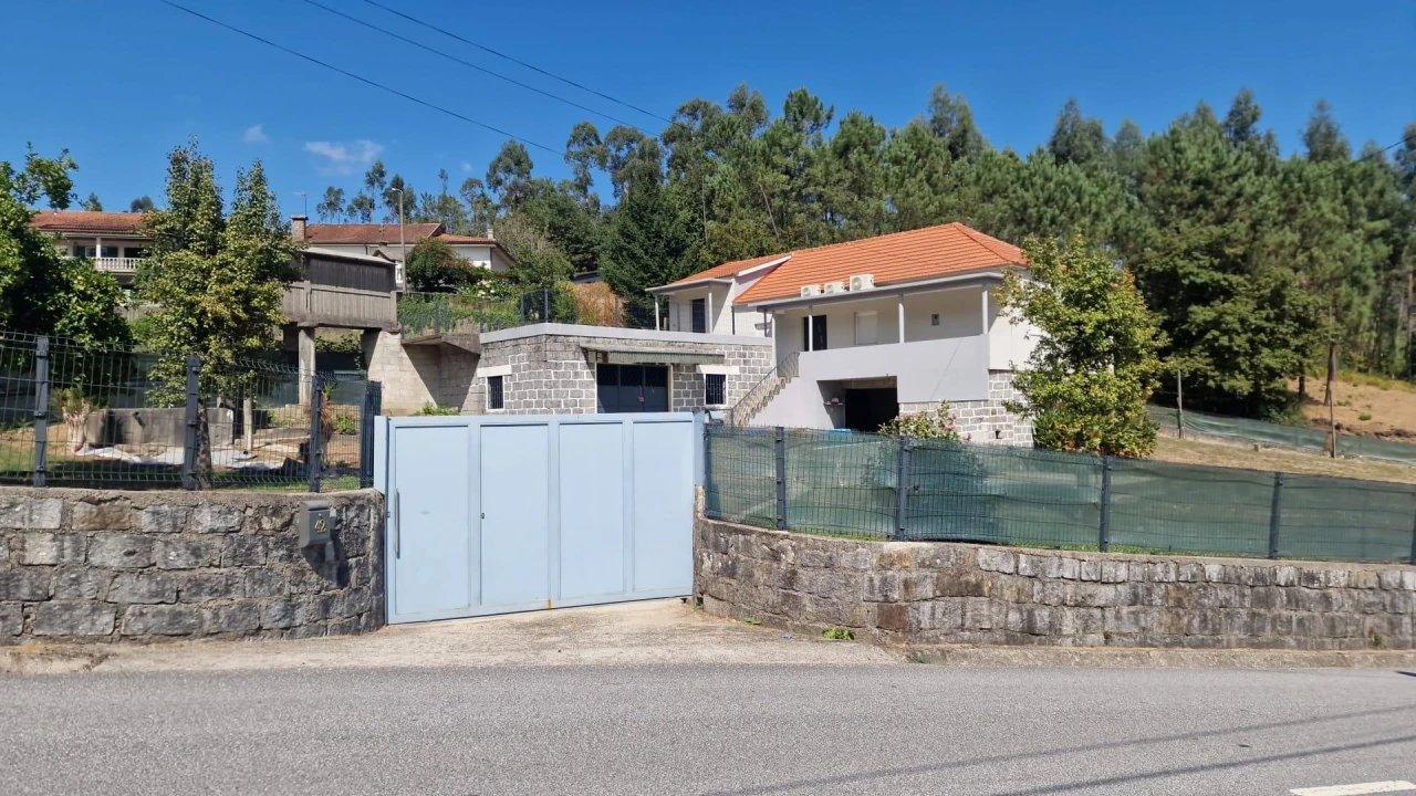 Moradia T3 para Venda em Vade Foto 49