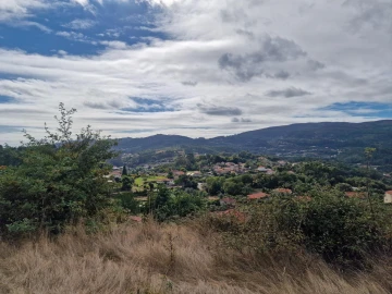 Terreno para Venda em Vila Verde e Barbudo