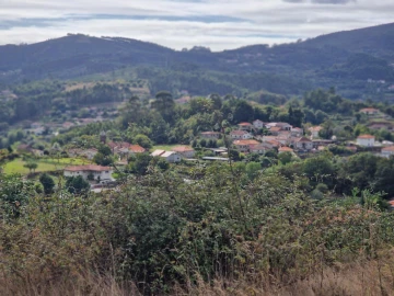 Terreno para Venda em Vila Verde e Barbudo
