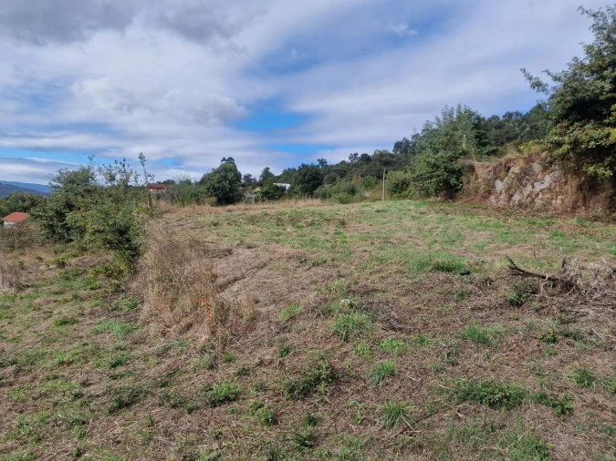 Terreno para Venda em Vila Verde e Barbudo Foto 32