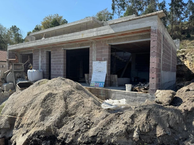 Moradia T3 para Venda em Gême Foto 3