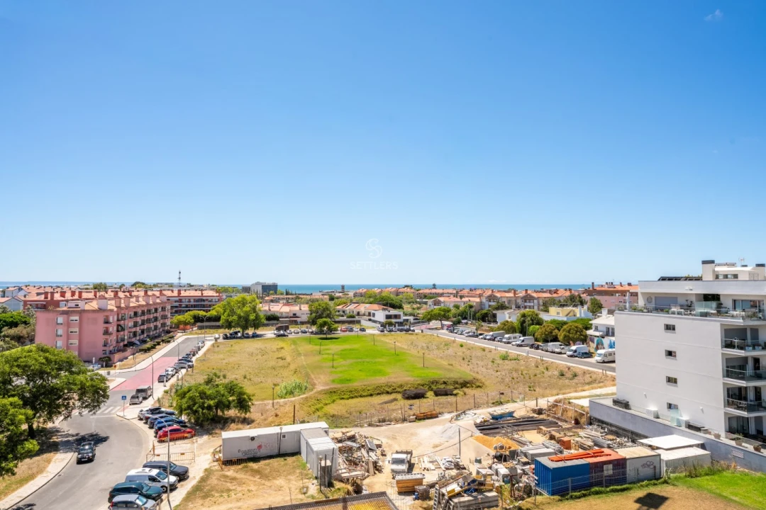 Apartamento T4 para Venda em Carcavelos e Parede Foto 36