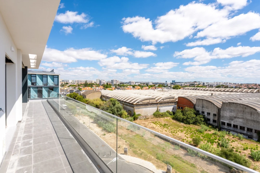 Apartamento T2 para Venda em Carcavelos e Parede Foto 4