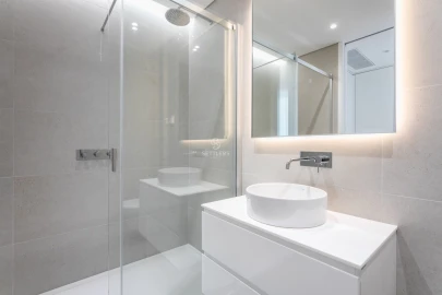 Apartamento T2 para Venda em Carcavelos e Parede