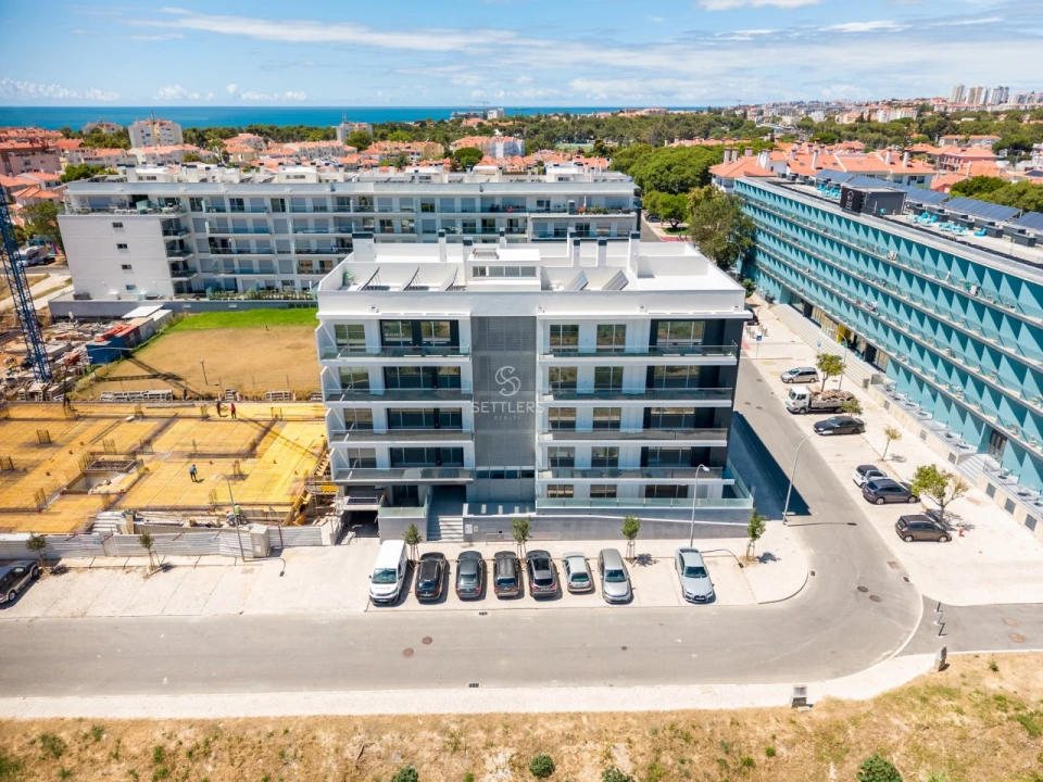 Apartamento T3 para Venda em Carcavelos e Parede Foto 23